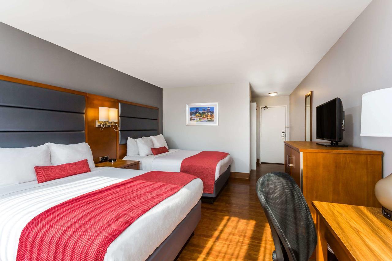 Wyndham Garden Greensboro Kültér fotó